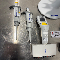 Eppendorf Research Plus x6 Pipettes image 1